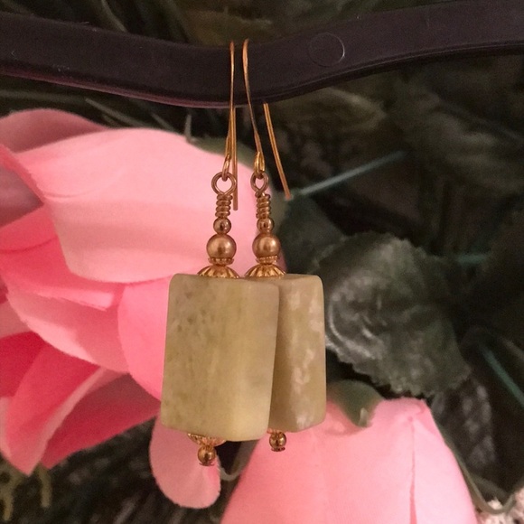 🔥ON SALE🔥3/$25🔥 💖 LA Design💖Handmade Earrings - Picture 6 of 6